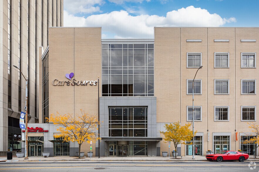 More Photos Of 40 W 2nd St, Dayton Coworking Space