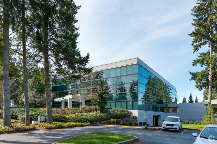 More Photos Of 2333 158th Ct NE, Bellevue Unknown For Lease