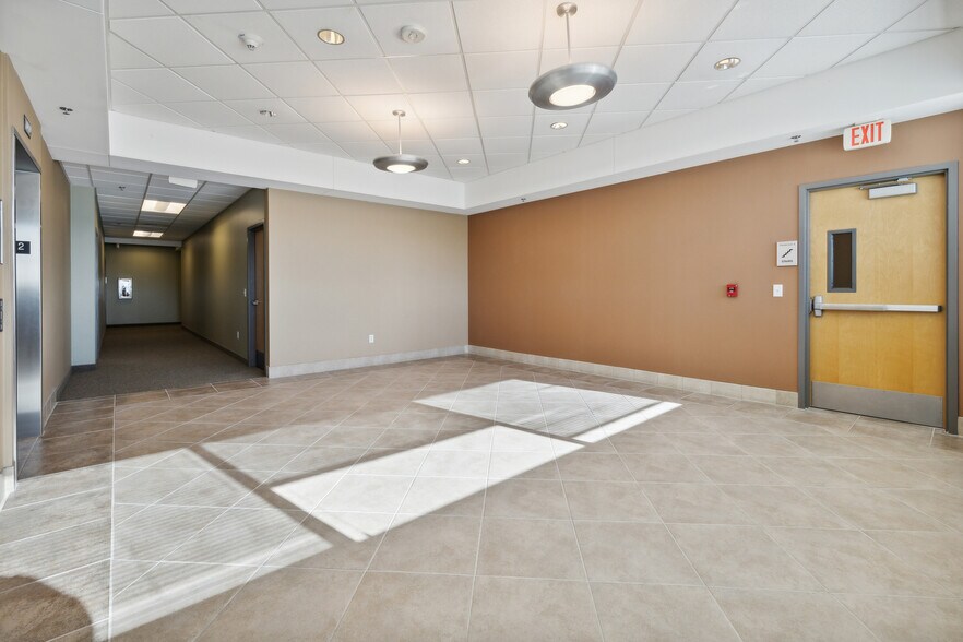 More Photos Of 5131 Medical Dr, San Antonio Medical For Lease