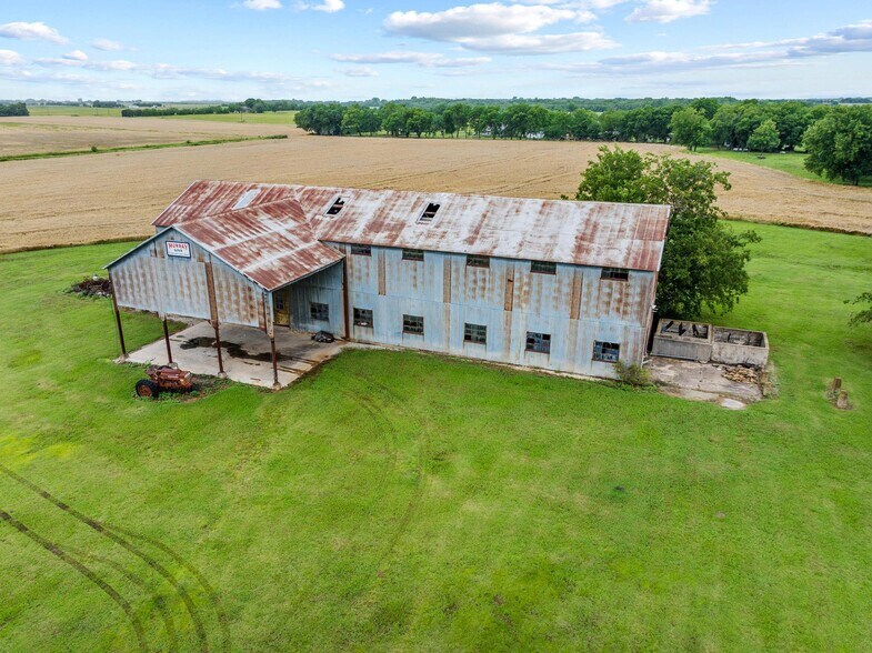 Primary Photo Of 4571 FM 68, Gober Specialty For Sale