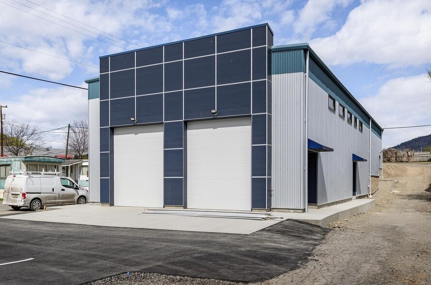 Primary Photo Of 240 Larkspur St, Kamloops Industrial For Lease