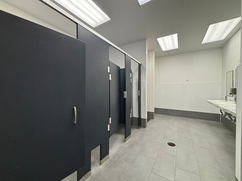 More Photos Of 1173 Bergen St, Brooklyn Daycare Center For Lease