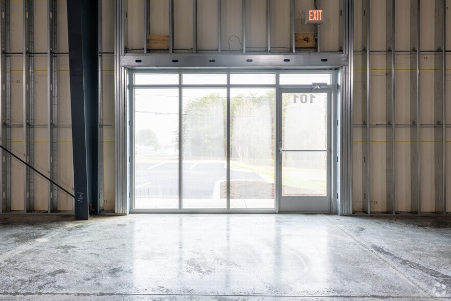 More Photos Of 8229 Tyner Rd, Colfax Light Distribution For Lease