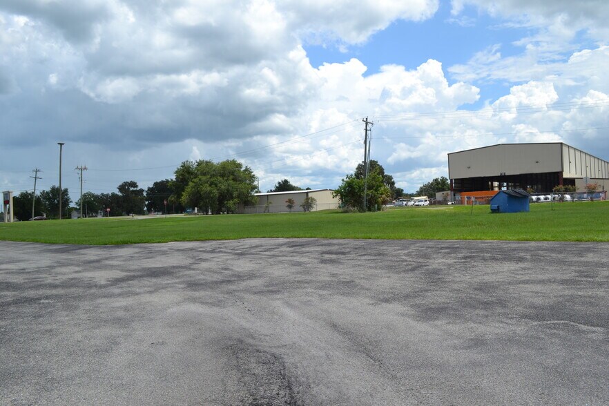 More Photos Of 1401 US Highway 17 N, Fort Meade Freestanding For Sale