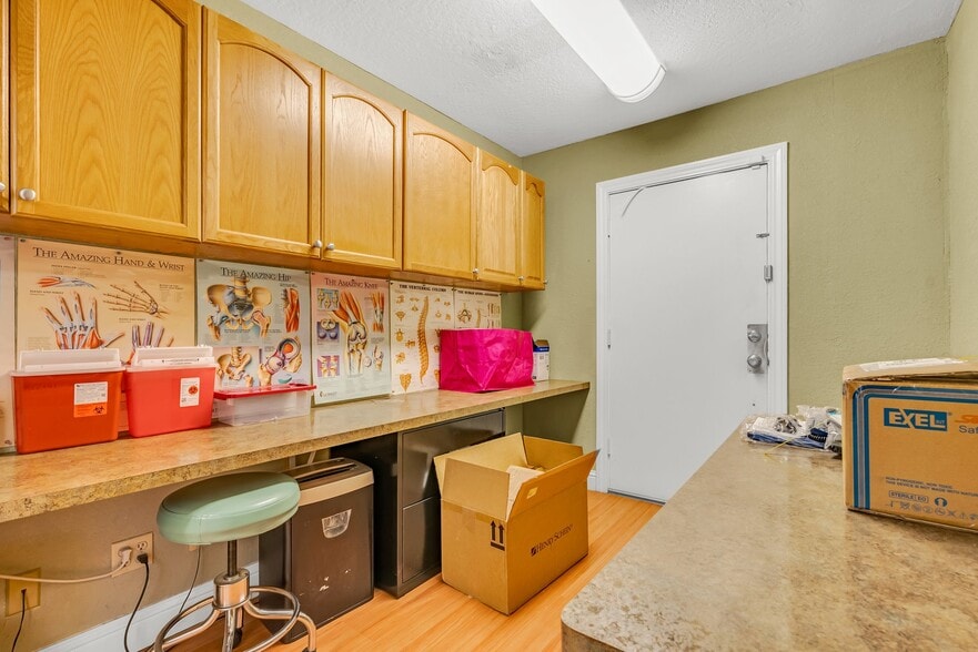 More Photos Of 2291 Pacheco St, Concord Medical For Lease