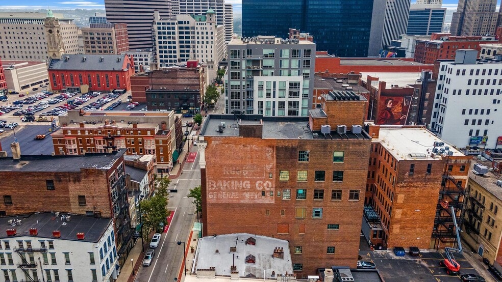 More Photos Of 817 Main St, Cincinnati Office Residential For Sale