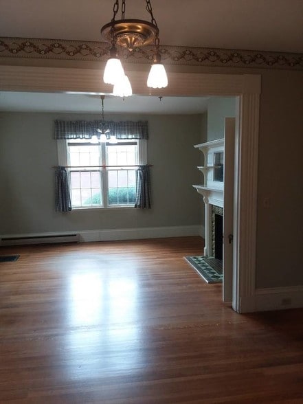 More Photos Of 67 Pine St, Bangor Office For Lease