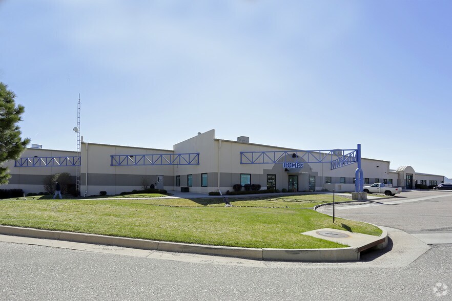 More Photos Of 1610 W Garden of the Gods Rd, Colorado Springs Manufacturing For Lease