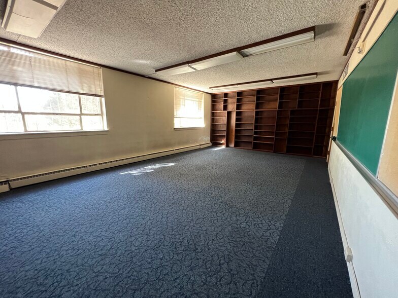More Photos Of 901 Arizona Ave, El Paso Schools For Sale