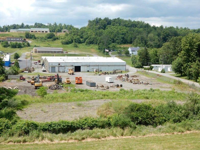 2009 Pleasant Valley Rd, Fairmont, WV 26554 Warehouse For Sale