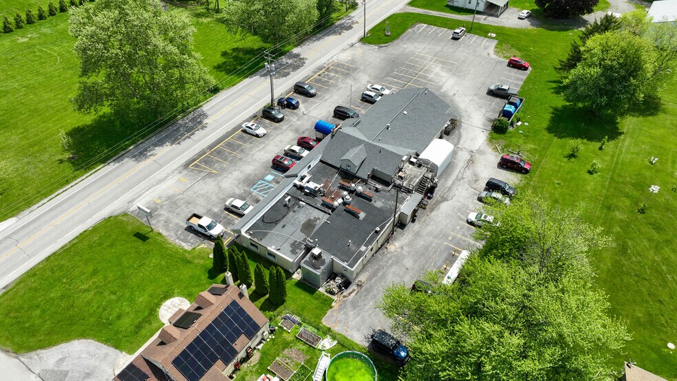 More Photos Of 17308 Susquehanna Trl, New Freedom Restaurant For Sale