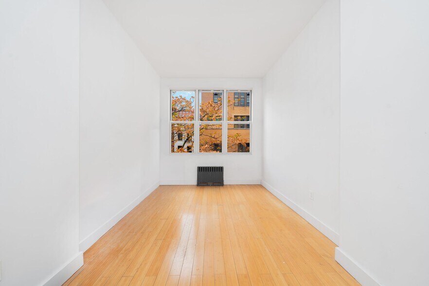 More Photos Of 336 W 19th St, New York Apartments For Sale