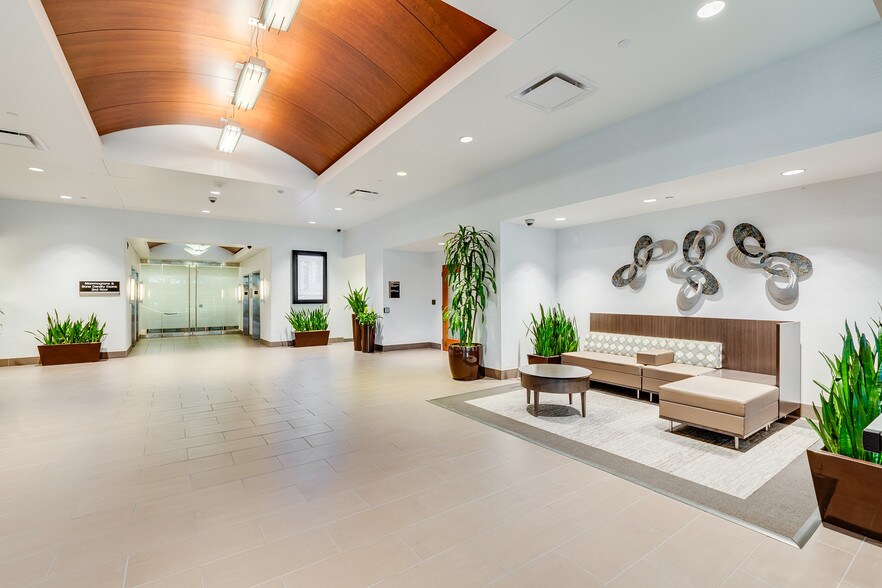 More Photos Of 3900 Junius St, Dallas Medical For Lease