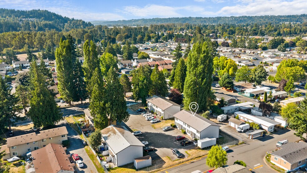 More Photos Of 429 37th St SE, Auburn Apartments For Sale