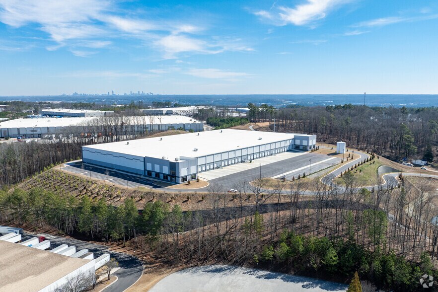 More Photos Of 1350 Six Flags Rd, Lithia Springs Warehouse For Lease