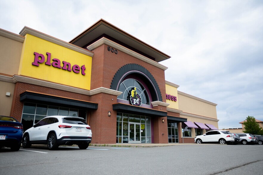 More Photos Of 200 Fort Pierpont Dr, Morgantown Unknown For Lease