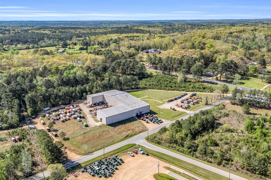 More Photos Of 8384 Highway 18, Vernon Flex For Sale