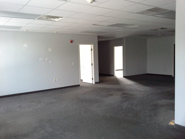 More Photos Of 127 W Street Rd, Kennett Square Medical For Lease