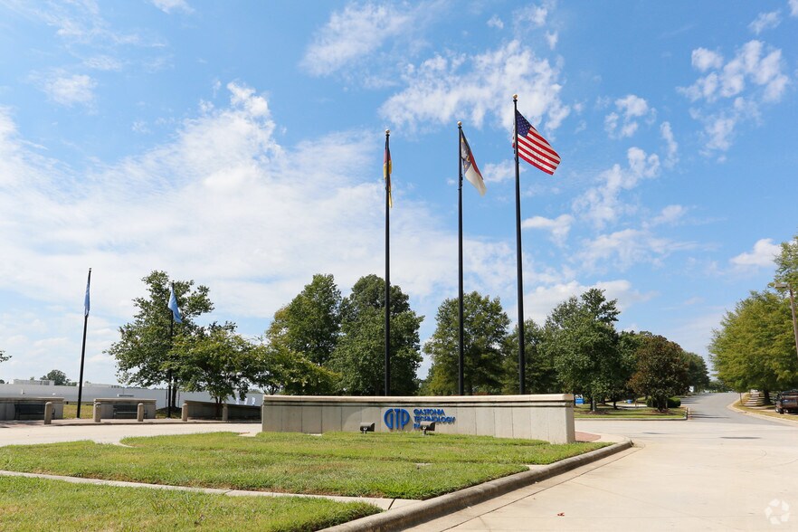 More Photos Of 2800 Repi Ct, Gastonia Distribution For Sale