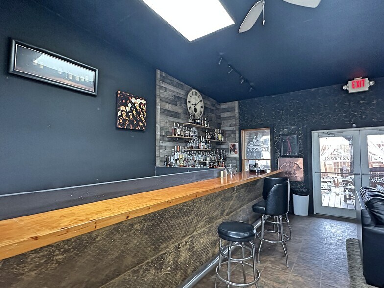 More Photos Of 219 S Main St, Fort Atkinson Bar For Sale