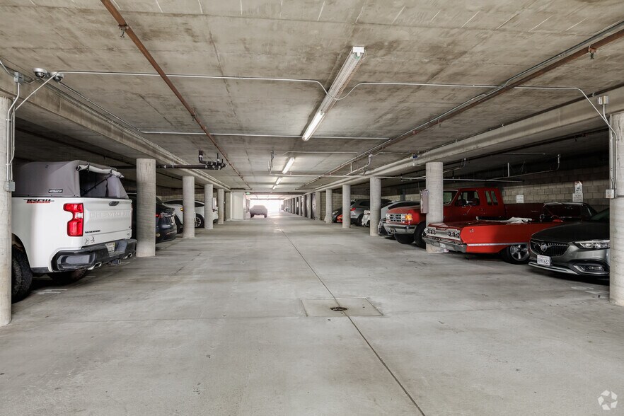 More Photos Of 7710 Balboa Ave, San Diego Office For Lease