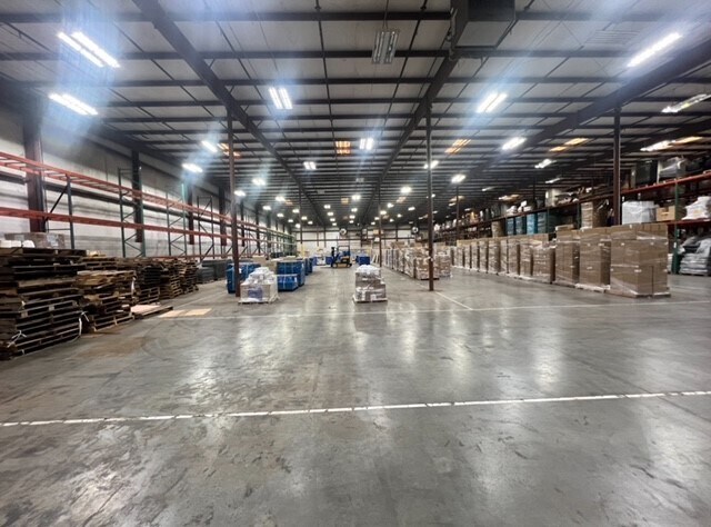 More Photos Of 2299 Ridge Rd, Greenville Warehouse For Lease