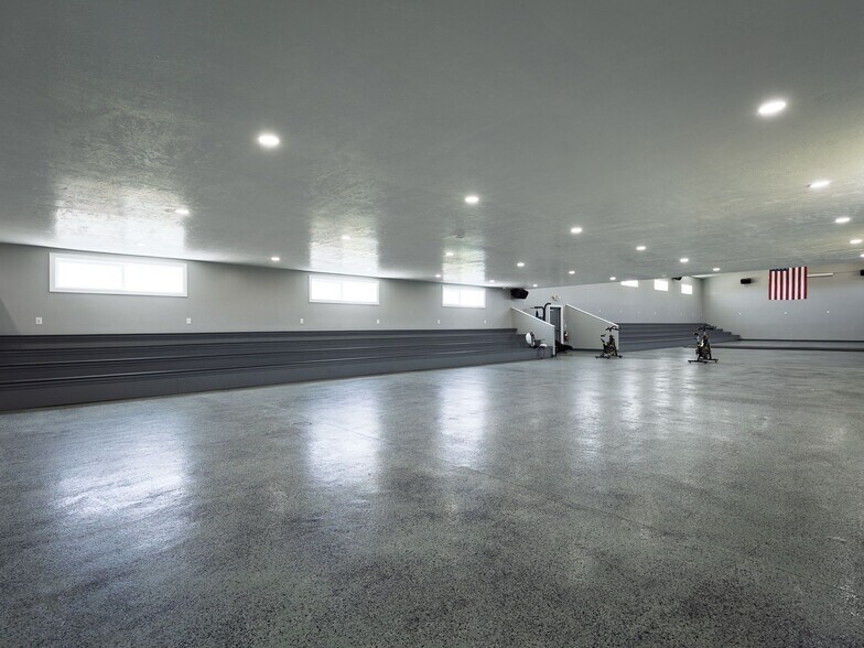 More Photos Of 17612 State Route 3, Watertown Showroom For Sale