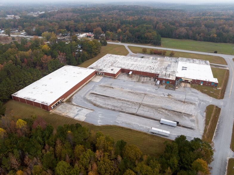 More Photos Of 28966 Highway 76 E, Clinton Manufacturing For Lease
