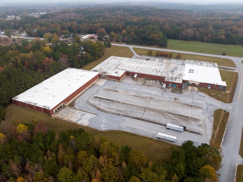 More Photos Of 28966 Highway 76 E, Clinton Manufacturing For Lease