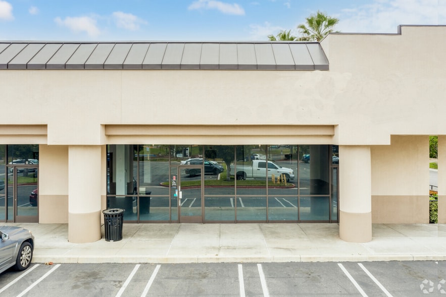 More Photos Of 23641-23691 Via Linda, Mission Viejo Unknown For Lease