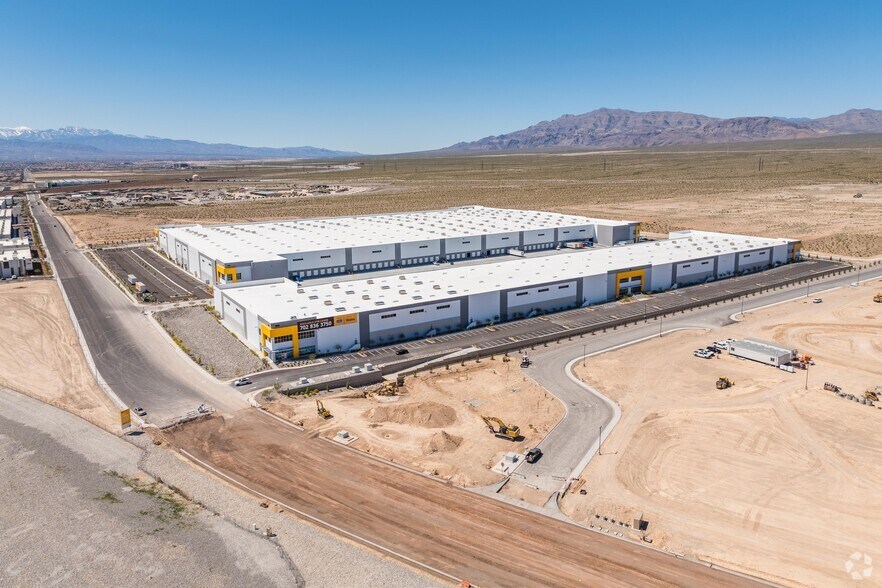 More Photos Of 5880 E North Belt Rd, Las Vegas Warehouse For Lease