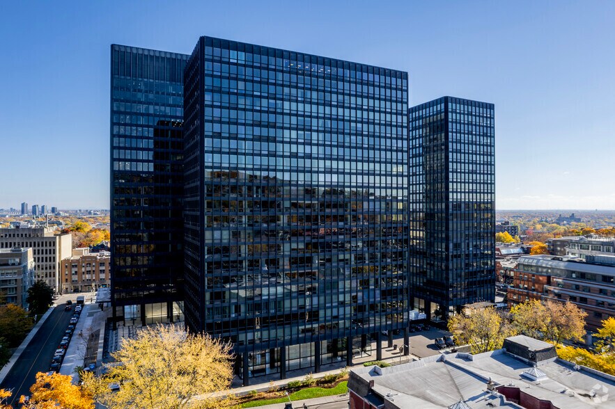 More Photos Of 1 Car Westmount, Westmount Unknown For Lease
