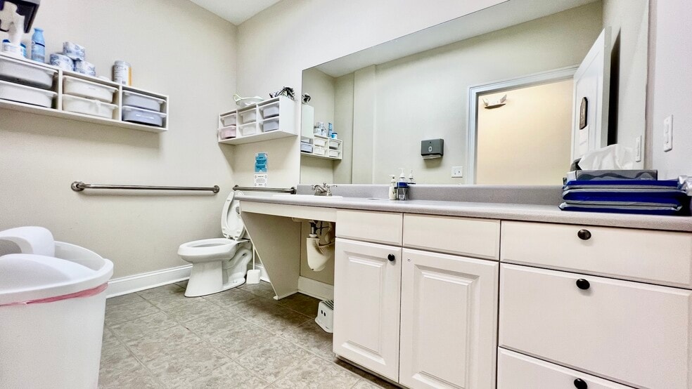 More Photos Of 4080 McGinnis Ferry Rd, Alpharetta Office For Sale