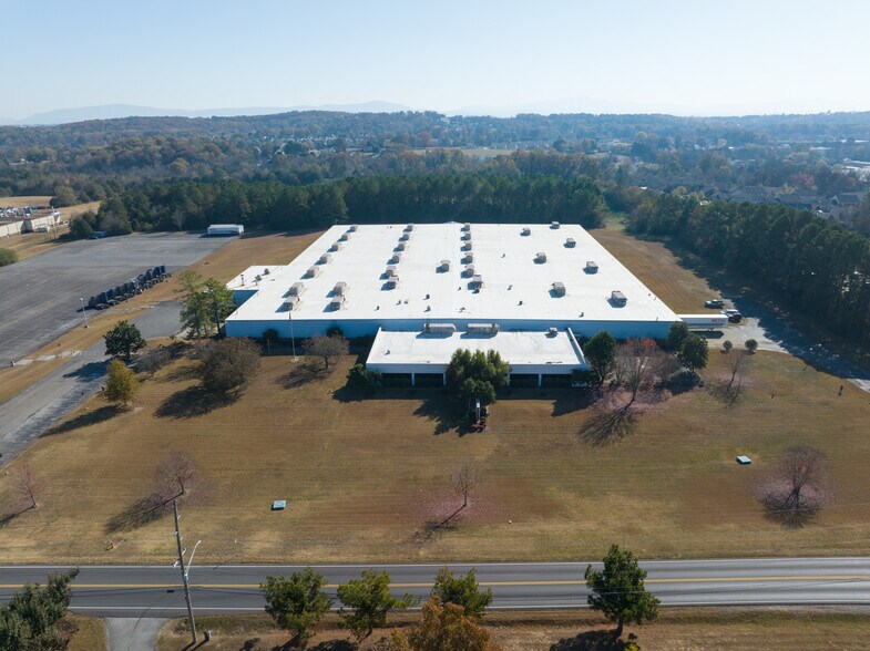 More Photos Of 3800 Old Tasso Rd NE, Cleveland Manufacturing For Lease