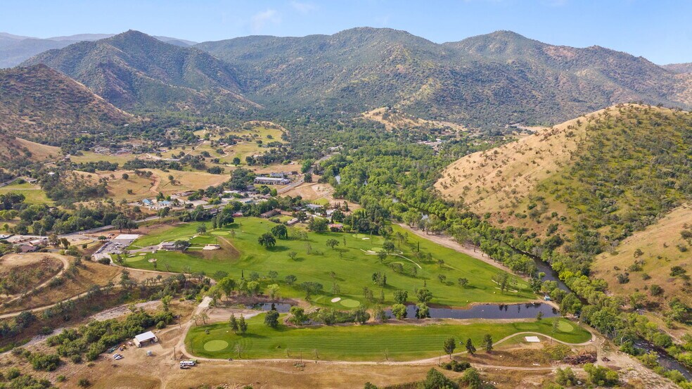 More Photos Of 41117 Sierra Dr, Three Rivers Golf Course Driving Range For Sale