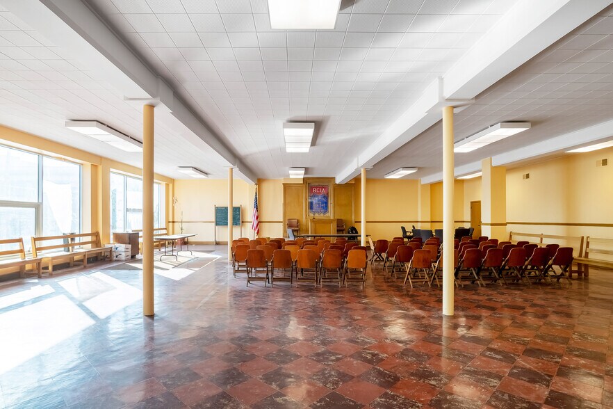 More Photos Of 1980 Mission St, San Francisco Office For Sale