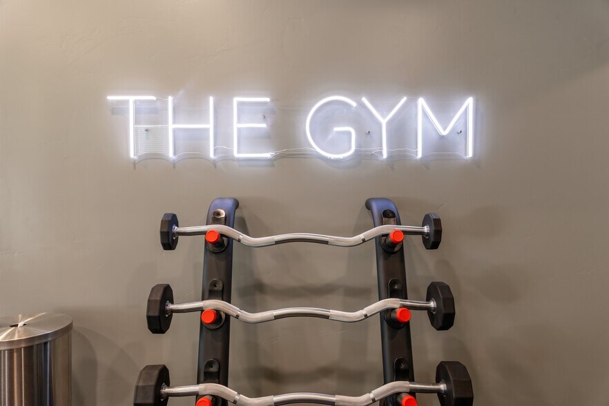 More Photos Of 1915 S Woodruff Ave, Idaho Falls Multifamily For Sale