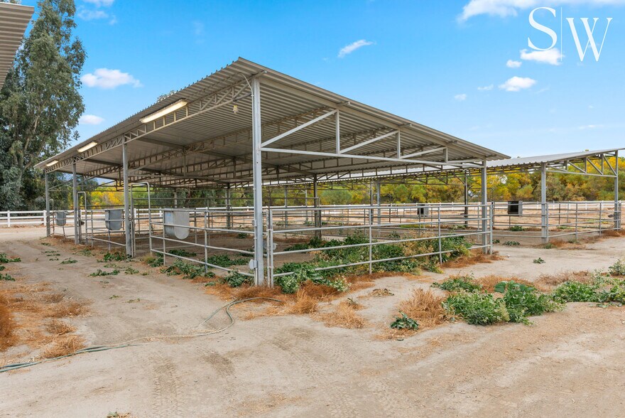 More Photos Of 805 N Sanderson Ave, San Jacinto Specialty For Sale