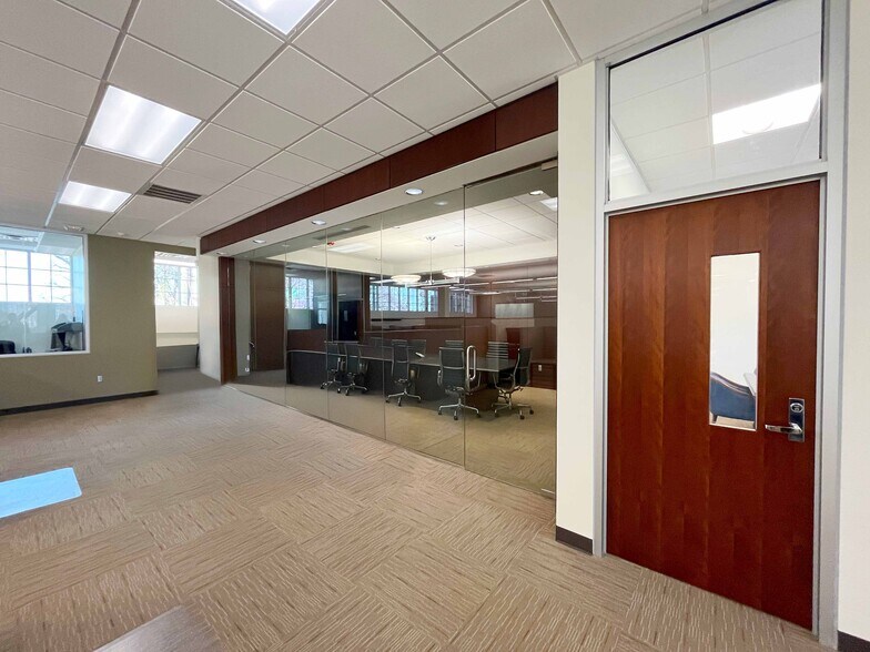 More Photos Of 2918 Clairmont Ave S, Birmingham Medical For Lease