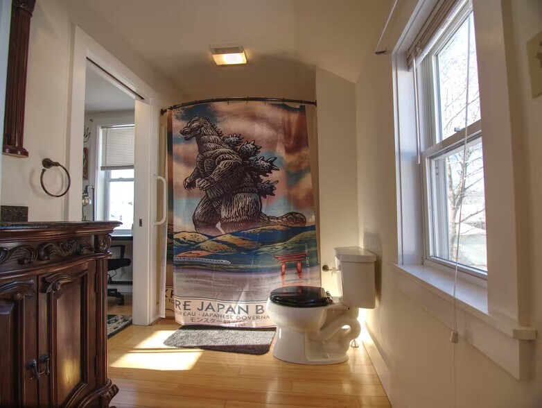 More Photos Of 28 Green St, Keene Apartments For Sale