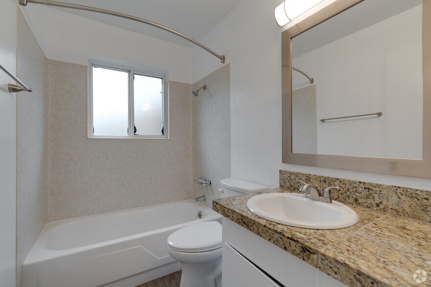 More Photos Of 9550 SW Washington Dr, Portland Apartments For Sale