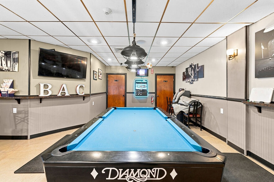 More Photos Of 491 Brayton Ave, Fall River Apartments For Sale