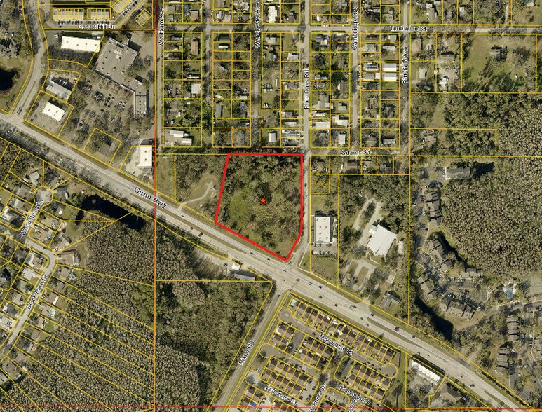 More Photos Of 12208 Four Oaks Rd, Tampa General Retail For Lease