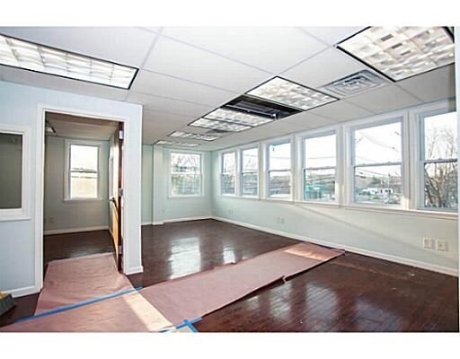 More Photos Of 136-140 Durham Ave, Metuchen Storefront Retail Residential For Lease