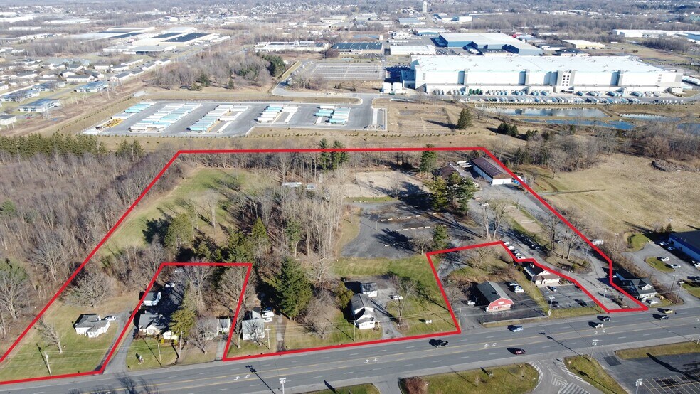 Primary Photo Of 7240-7286 Oswego Rd, Liverpool Restaurant For Sale