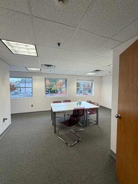 More Photos Of 49 Day St, Somerville Flex For Lease