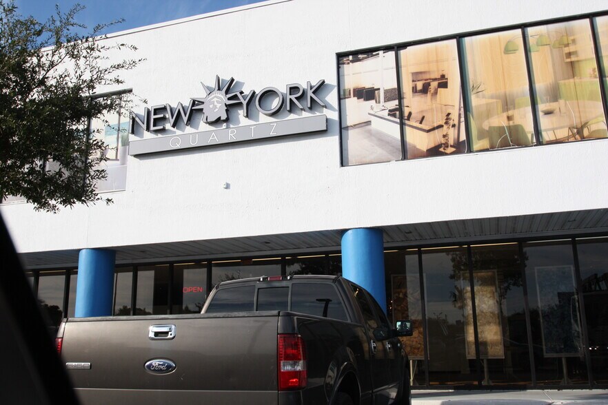 More Photos Of 2201 W Atlantic Blvd, Pompano Beach Showroom For Lease