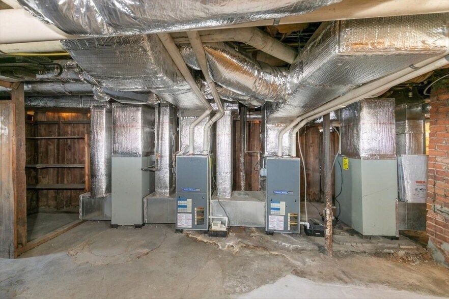 More Photos Of 412 Cabot St, Beverly Apartments For Sale