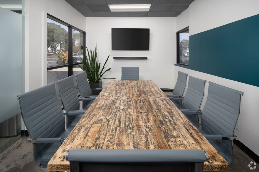 More Photos Of 2292 Faraday Ave, Carlsbad Research And Development For Sale