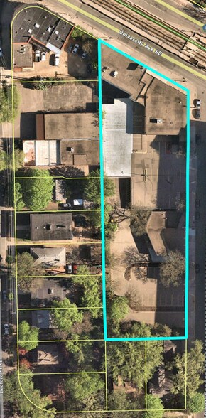 More Photos Of 3410-3430 SE University Ave, Minneapolis General Retail For Sale